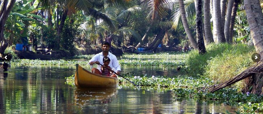 Cochin: Backwater Village Eco Boat Cruise with Lunch - The Kerala vegetarian lunch