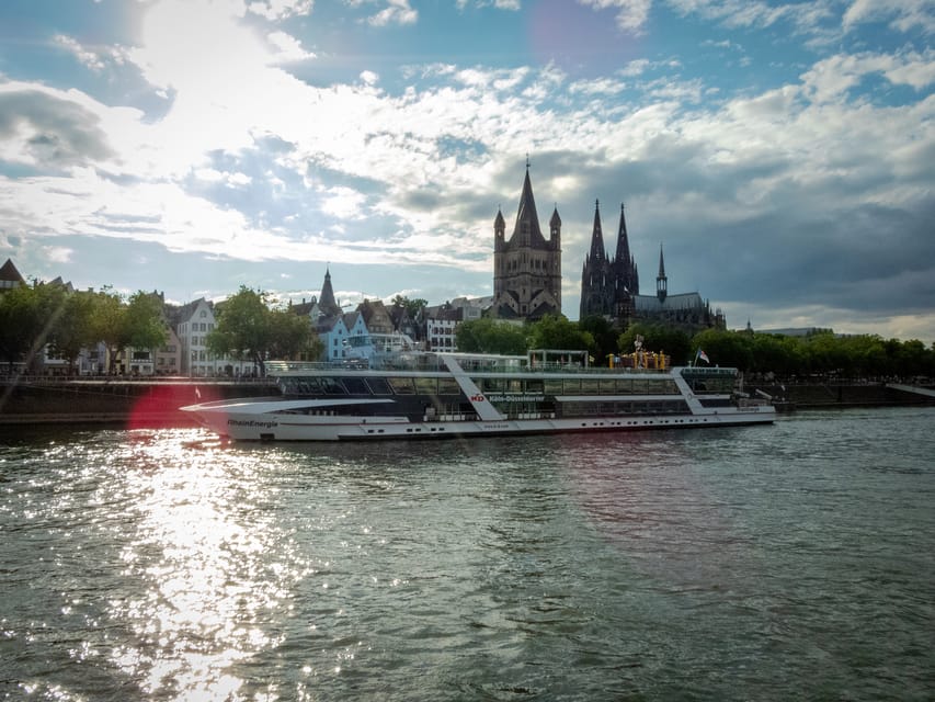 Cologne: 2-Hour Evening Cruise on the Rhine River - Who will enjoy this Cologne evening cruise?