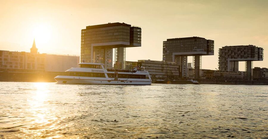 Cologne: 2-Hour Evening Cruise on the Rhine River - The Rhine at sunset, from cathedral to riverfront