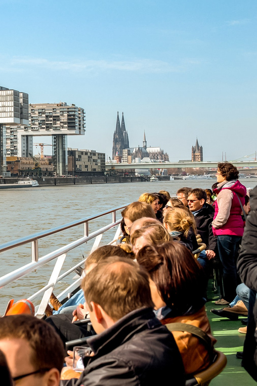 Cologne: Panoramic City Cruise - The Old Town and cathedral views from the water