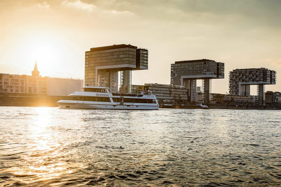 Cologne: Panoramic City Cruise - Choosing the best time for your cruise