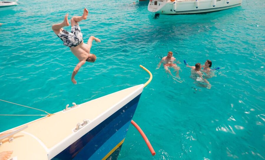 Comino: Blue Lagoon Catamaran Cruise with Lunch and Open Bar - Who should book this catamaran cruise?