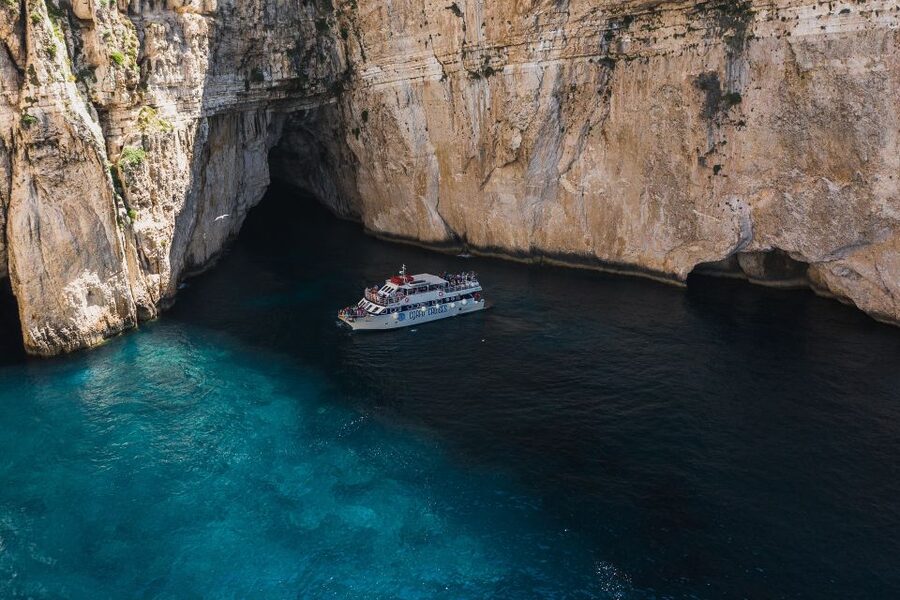 Corfu/Benitses/Lefkimmi: Paxos, Antipaxos, & Caves Cruise - Sea caves: quick views, good photographs