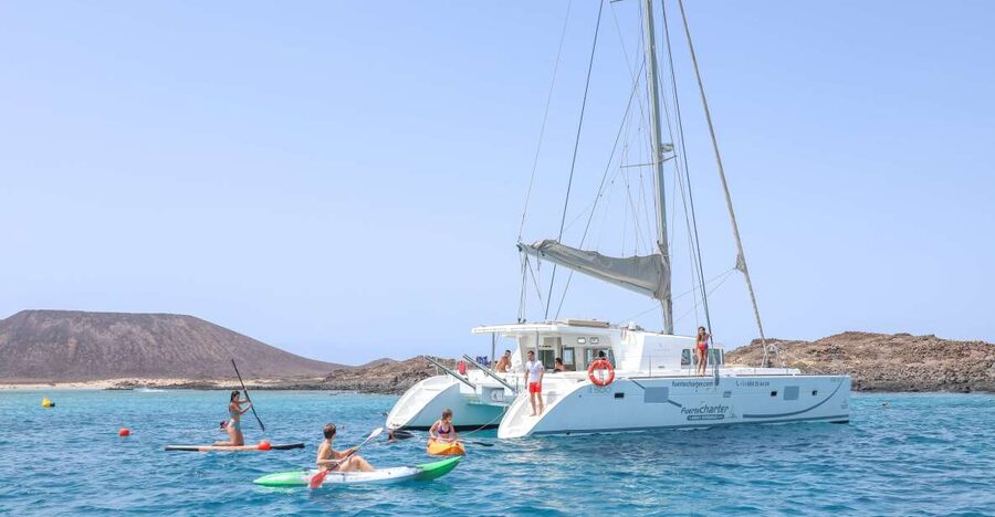 Corralejo: Adults-Only Catamaran Day Trip to Lobos Island - Key points to know before booking