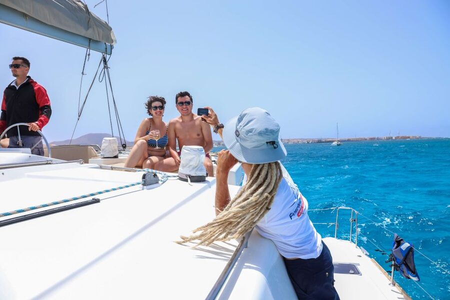 Corralejo: Adults-Only Catamaran Day Trip to Lobos Island - Paella, fruit brochettes, and Cava on deck