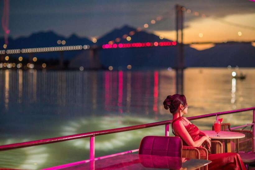 Da Nang: Poseidon Cruise with Dinner and Dragon Bridge Show - Who should book this cruise?