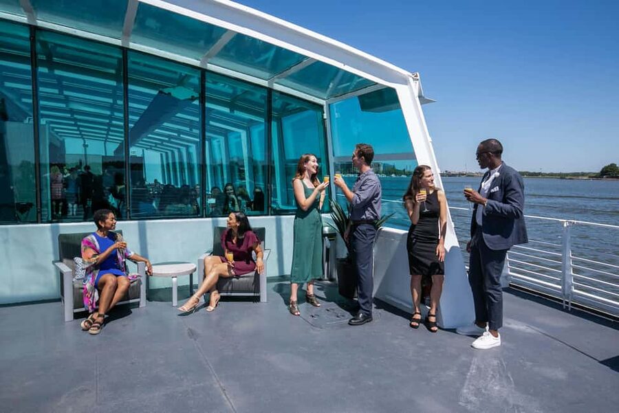 DC: City Cruises Gourmet Brunch, Lunch, or Dinner Cruise - Key points before you book