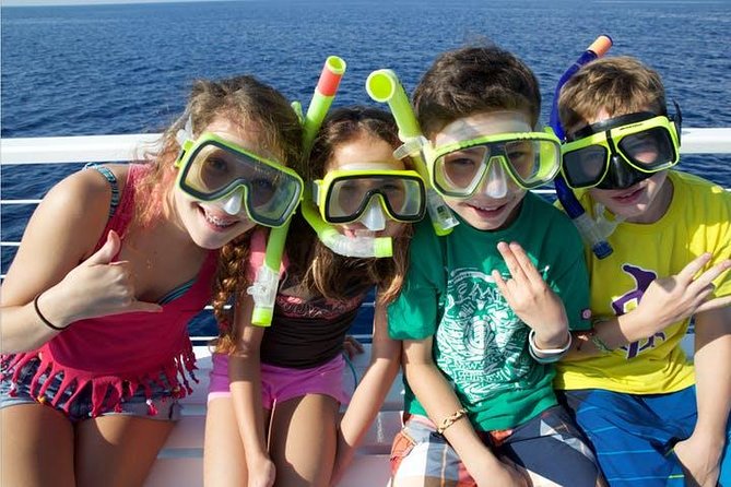 Deluxe Snorkel & Dolphin Watch Aboard a Luxury Catamaran from Kailua-Kona - Cruising the Kona Gold Coast