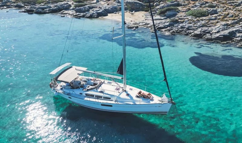 Dia Sailing Cruise With All-inclusive Meal And Drinks - Lunch with shrimp linguine and Greek wine