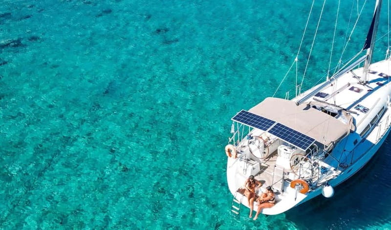 Dia Sailing Cruise With All-inclusive Meal And Drinks - Four hours around Dia’s sheltered coves