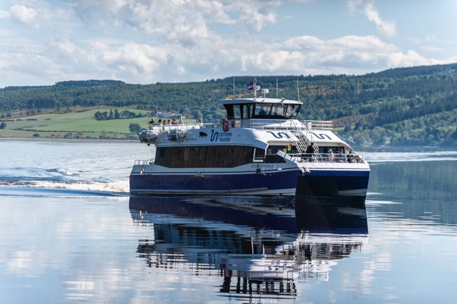 Dochgarroch: Loch Ness and Caledonian Canal 2-Hour Cruise - Why this cruise works so well from Dochgarroch