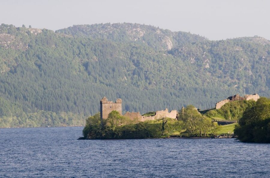 Dochgarroch: Loch Ness and Caledonian Canal 2-Hour Cruise - Entering Loch Ness changes the mood
