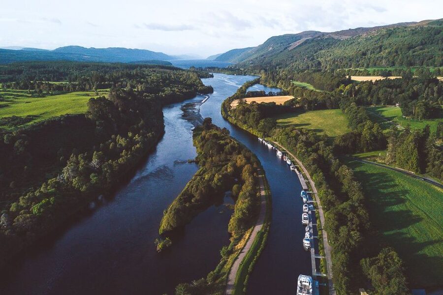 Dochgarroch: Loch Ness and Caledonian Canal 2-Hour Cruise - Is $41 good value?