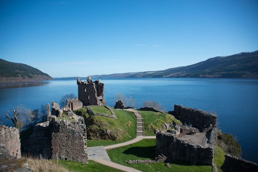 Dochgarroch: Loch Ness and Caledonian Canal 2-Hour Cruise - The canal section gives the cruise a proper beginning