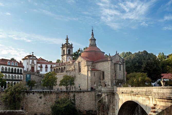 Douro Valley: Historical Sites, Wine Experience, Lunch & Cruise - Amarante, St. Gonçalo, and Portuguese sweets