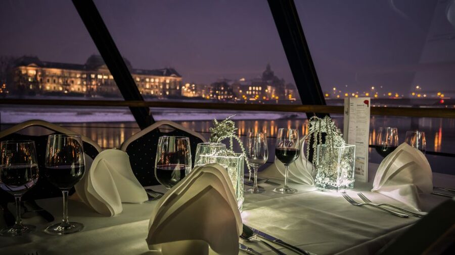 Dresden: Evening River Cruise with Dinner - Boarding near Dresden’s central riverfront