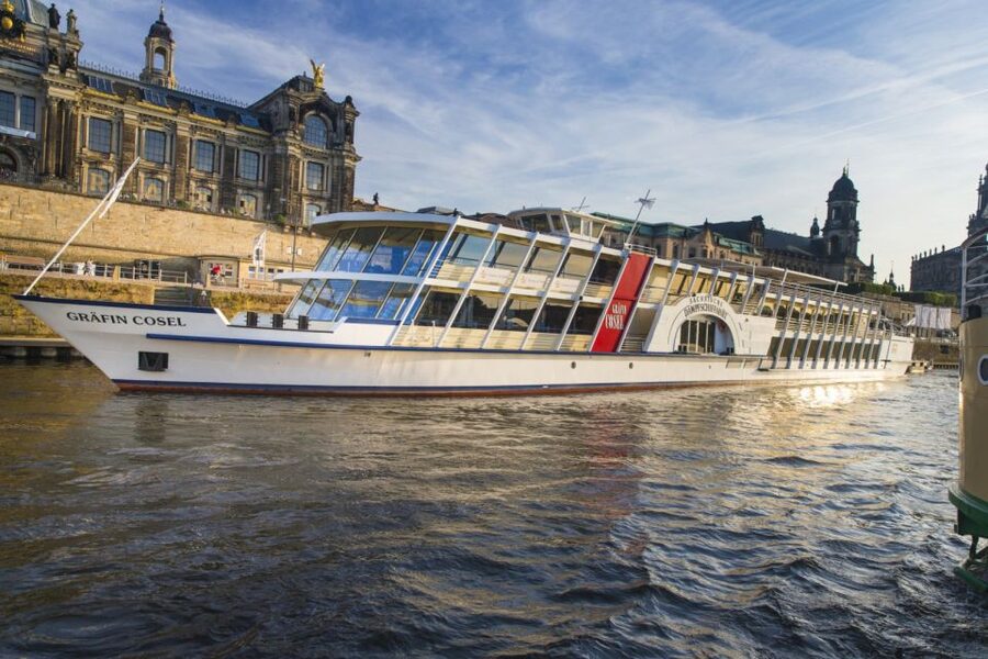 Dresden: River Sightseeing Boat Cruise - Why a boat is a smart way to see Dresden