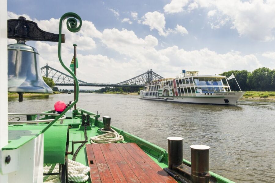 Dresden: River Sightseeing Boat Cruise - The audio guide: useful, but bring realistic expectations