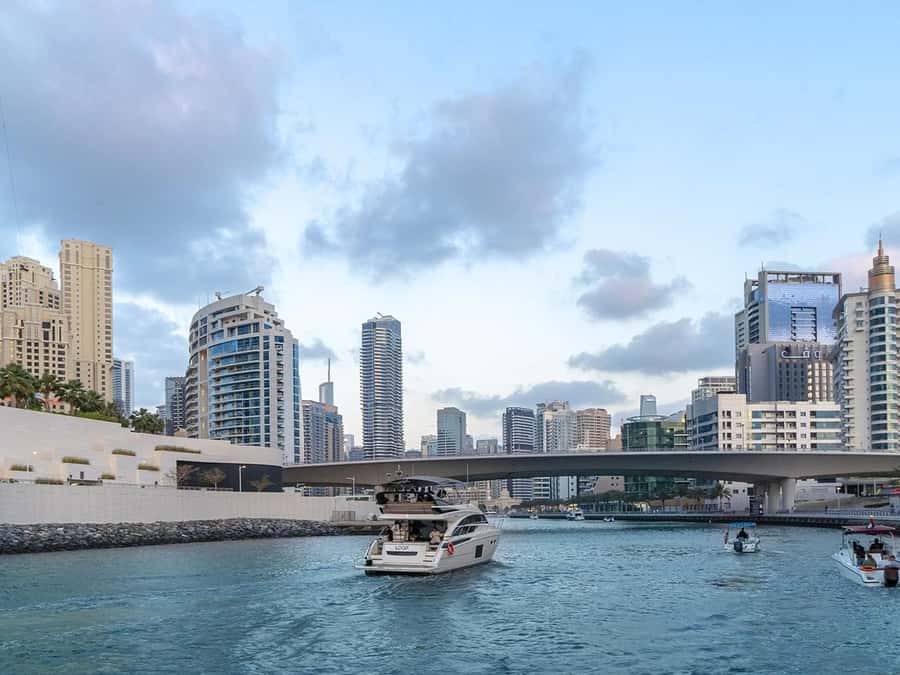 Dubai: Luxury Sunset Yacht Tour with Snacks and Drinks - Practical details that can save you trouble