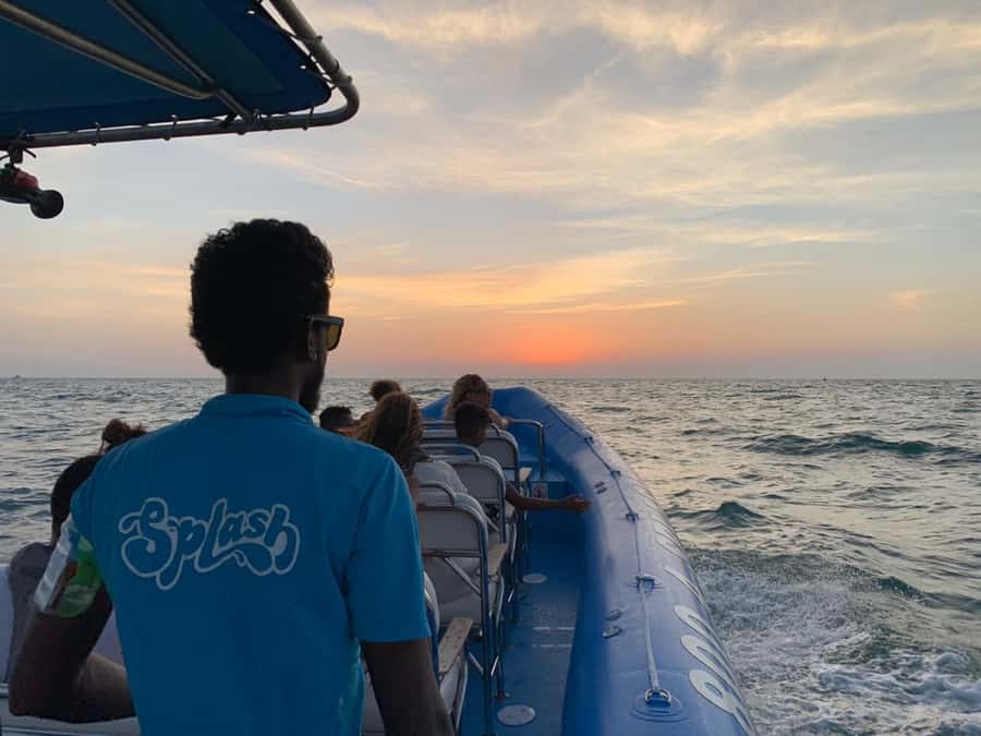Dubai Marina : 1.5-Hour Atlantis Sightseeing Speedboat Tour - Palm Jumeirah from offshore