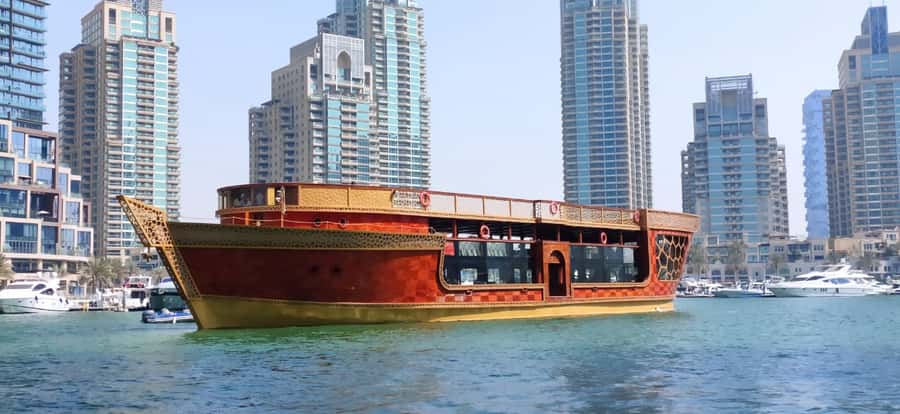 Dubai Marina: Dinner Cruise in a Traditional Boat - What Makes This Cruise Worth Considering