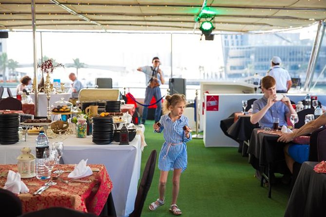 Dubai Marina Dinner Cruise with Live Music & Open Bar - From marina towers to Bluewaters Island