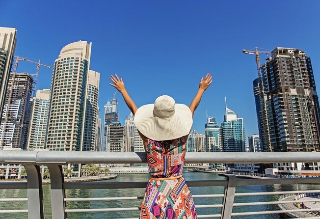 Dubai Marina Guided Sightseeing High-Speed Boat Tour - Key points at a glance