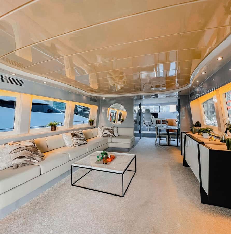 Dubai Marina: Luxury Yacht Tour with Breakfast or BBQ Option - How the $15 price compares with the experience