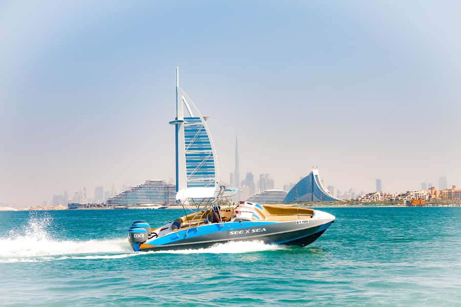 Dubai: Marina Private Boat Tour & Palm Jumeirah Sightseeing - Why Dubai looks different from the boat