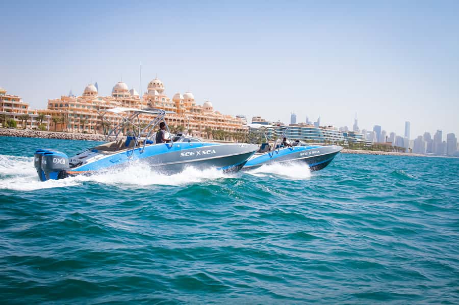 Dubai: Marina Private Boat Tour & Palm Jumeirah Sightseeing - The 120-minute route for the full waterfront view