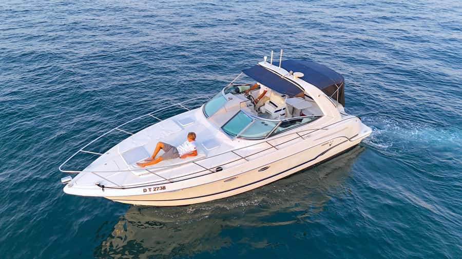 Dubai: Private Yacht Cruise for Unforgettable Memories - Swimming, fishing, and extra activities