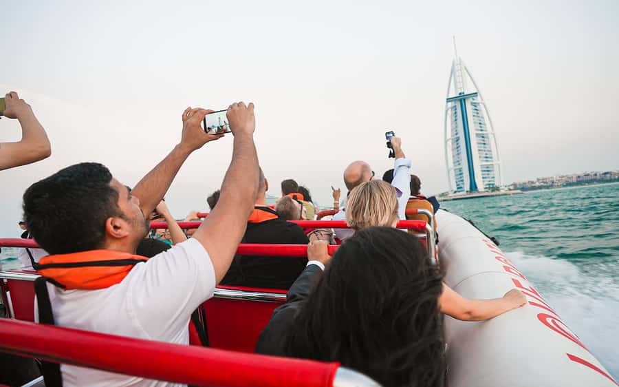 Dubai: Sightseeing Speedboat Tour with Live Tour Guide - Why a RIB boat is a smart way to see Dubai