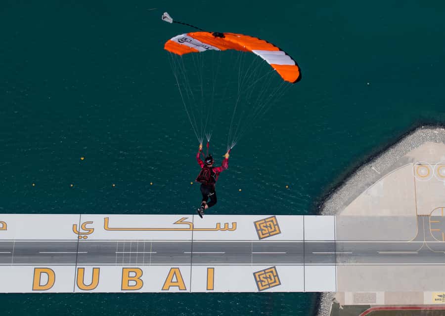 Dubai: Skydive at The Palm with Photos, Video & Yacht Tour - Sixty seconds of freefall above The Palm