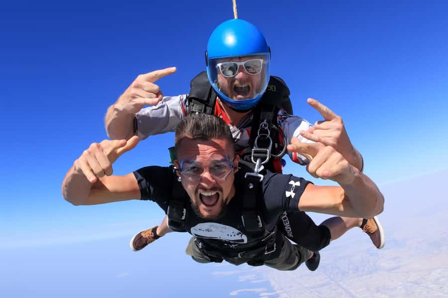 Dubai: Skydive at The Palm with Photos, Video & Yacht Tour - Safety, clothing, and health rules
