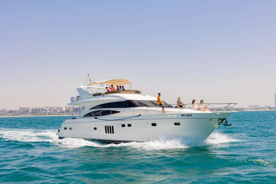 Dubai: The Luxury Yacht Tour with Live BBQ Option - Sunset and Night Cruises Are the Best Value