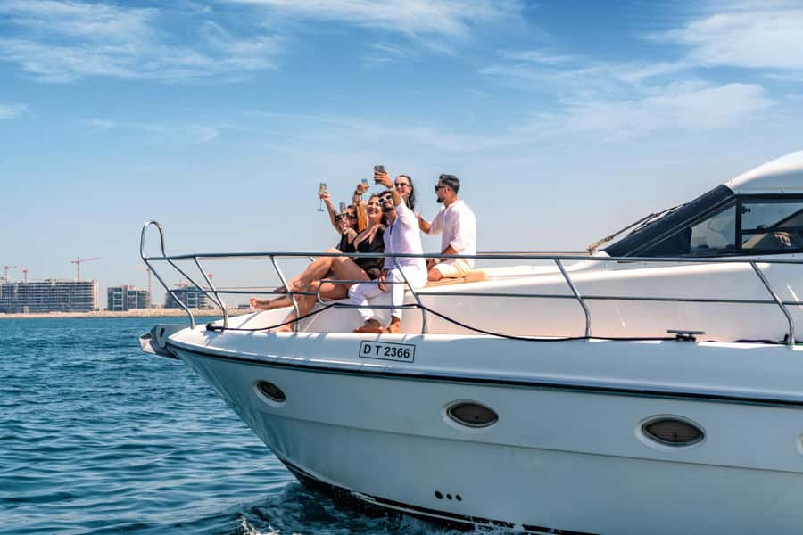 Dubai Yacht Tour - Boat Trip upto 12 guests Private event - What the Private Yacht Experience Feels Like