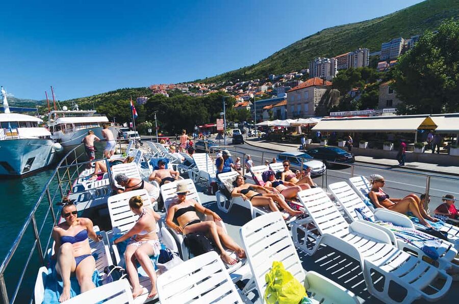 Dubrovnik: 3 Islands Fun Boat Trip with Drinks (FR, ES, EN) - What makes this boat trip worth considering