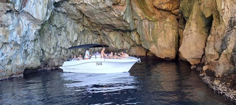Dubrovnik: Blue Cave, Green Cave & Sunj Beach Speedboat Tour - At a glance