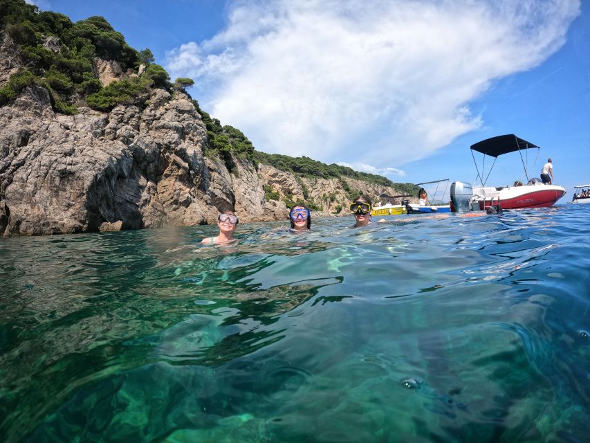 Dubrovnik: Blue & Green Caves Private Boat Tour with Drinks - Who will enjoy this most?