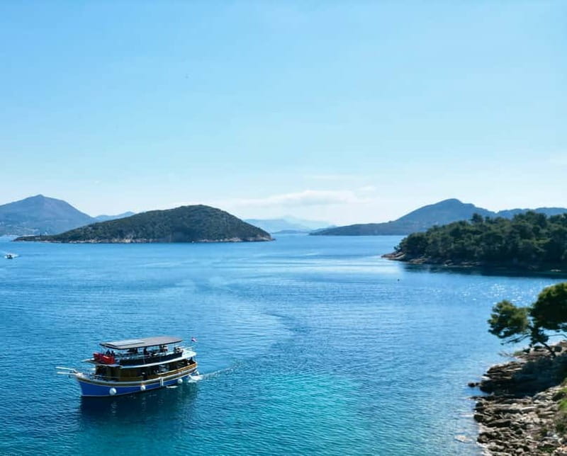 Dubrovnik: Elaphite Islands Cruise with Drinks/Lunch Options - Lunch on board, with fish as the best bet