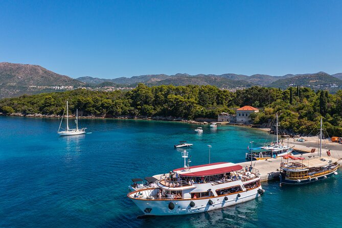 Dubrovnik: Elaphiti Islands Full-Day Cruise with Lunch - Lunch, drinks, and comfort on board