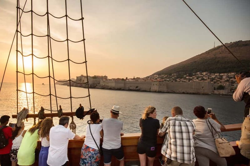 Dubrovnik: Panoramic Sunset Cruise-Karaka Ship (Adult Only) - Weather and timing matter more than usual