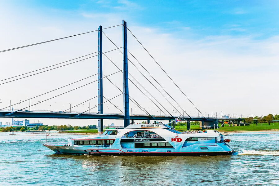 Düsseldorf: City Sightseeing Cruise on the Rhine - What you see along the Rhine