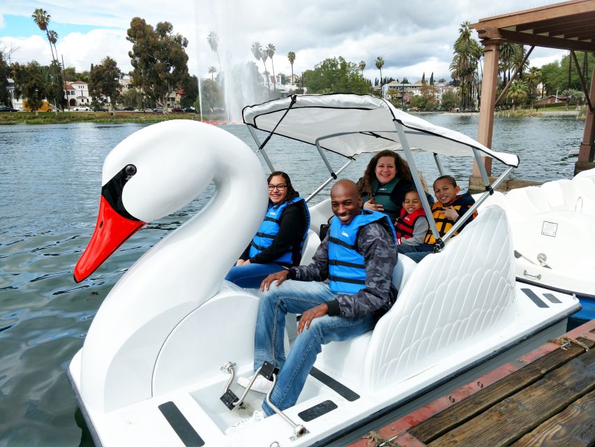 Echo Park Lake: Swan Pedal Boat Rental - Finding turtles, ducks, birds, and other wildlife