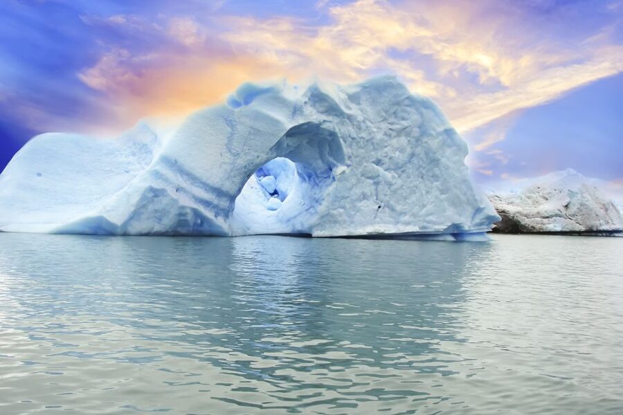 El Calafate: All Glaciers Boat Trip - The 7:00 AM pickup and road to Punta Bandera