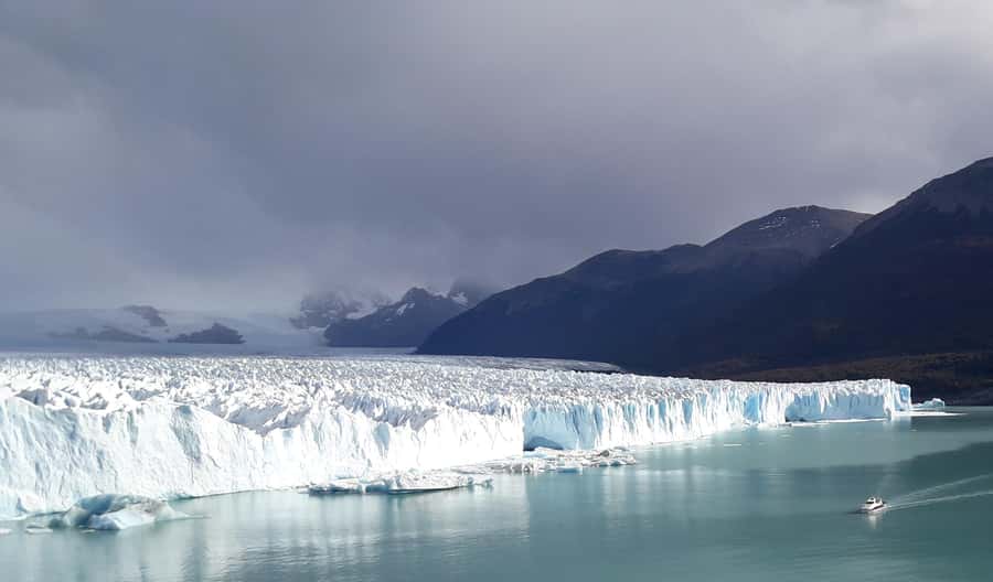 El Calafate: Perito Moreno Glacier & Optional Boat Cruise - Time for lunch, photos, and simply watching