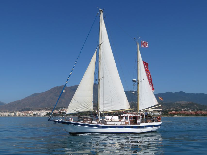Estepona: Dolphin Watching Sailboat Cruise with Drink - The First Hour: Searching Estepona Bay