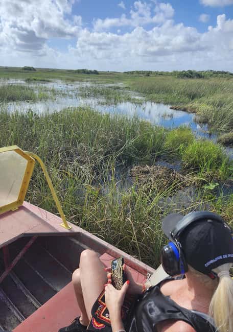 Everglades Eco Airboat Small-Group Tour & 2 Private Islands - What to bring and what the ride feels like