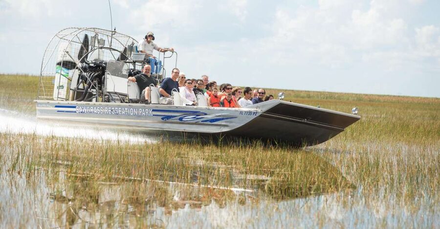 Everglades: Sawgrass Park Day Time Airboat Tour & Exhibits - Check-in is an arrival window, not a departure time