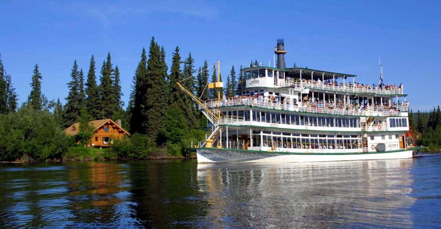 Fairbanks: Riverboat Cruise and Local Village Tour - The Chena village: a useful look at Athabascan life